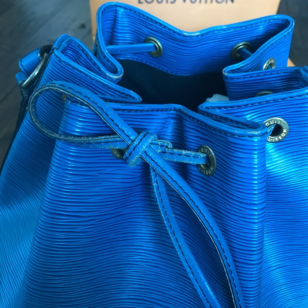 Authentic Louis Vuitton Noe GM Blue - Picture 6 of 8